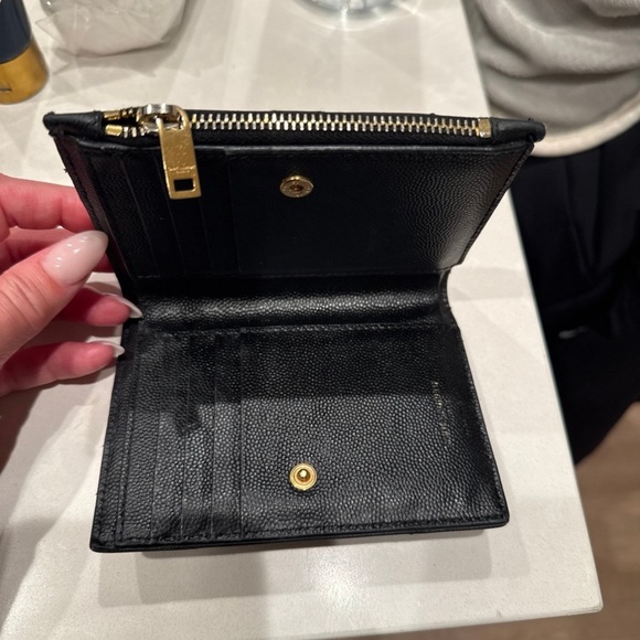 Yves Saint Laurent Black Chevron Wallet - Picture 2 of 3